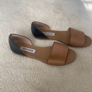 Steve Madden Flats